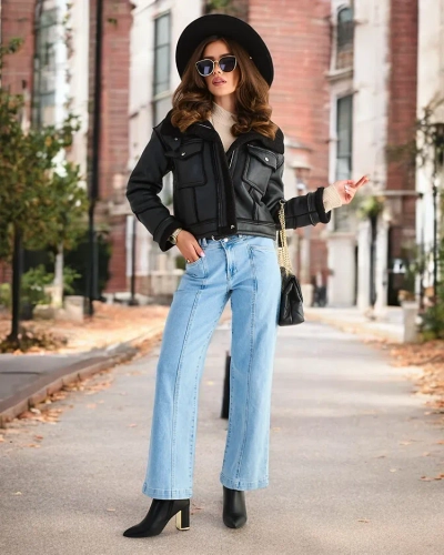 Veste en cuir eco femme de Royalfashion avec fourrure en couleur noire