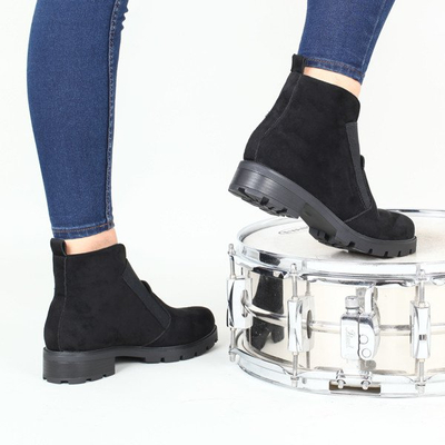 Czarne botki zamszowe Aranza- Obuwie