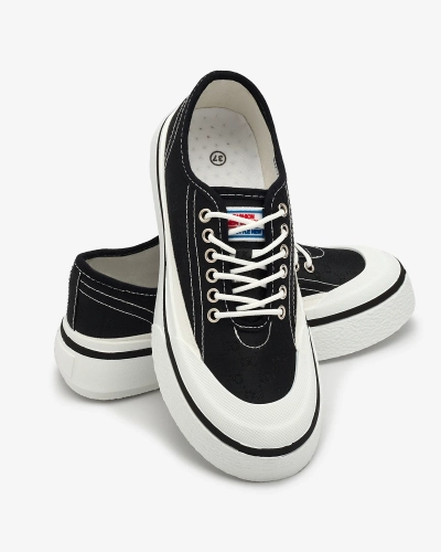 Royalfashion Baskets compensées Ferriva pour femme en noir