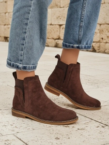 Marron foncé