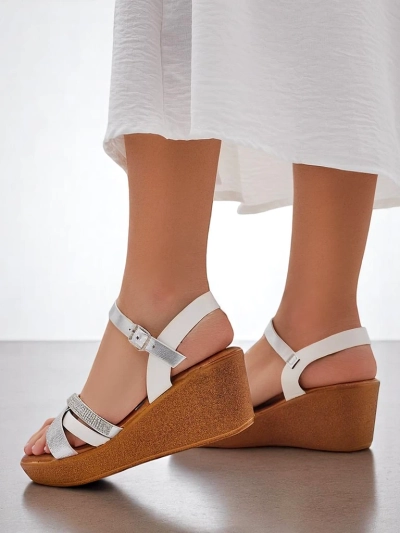 Sandales compensées Royalfashion pour femmes avec des strass et des paillettes Glittera