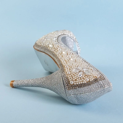 OUTLET Escarpins femme en brocart argent avec zircons et perles Gitana - Chaussures