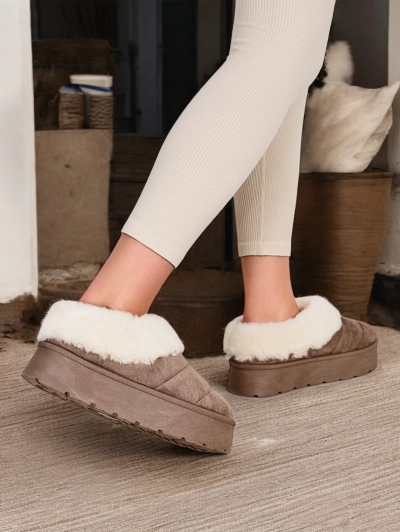 Royalfashion Bottines courtes pour femmes dans le style des bottes de neige Eliozi