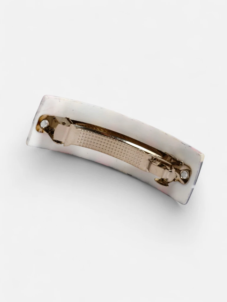 Barrette colorée pour enfants avec des cœurs