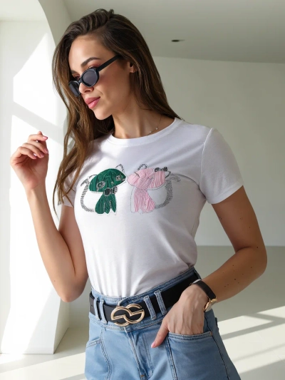 T-shirt en coton pour femmes Royalfashion avec des chatons