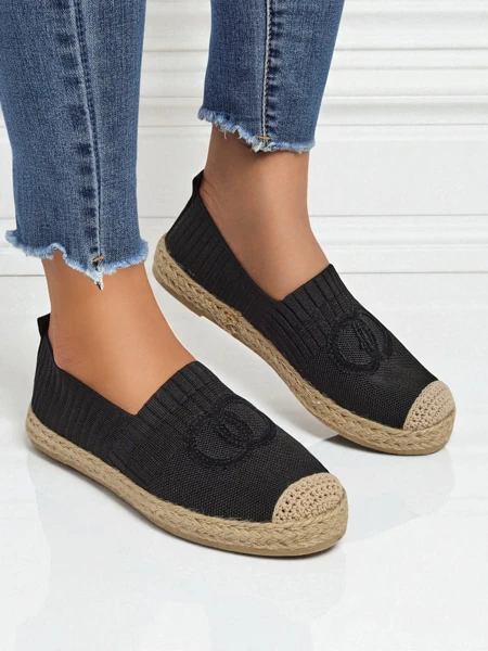 Espadrilles pour femmes Atena noires - talon plat, cuir écologique suédé