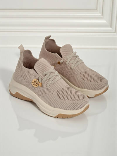 Sneakers pour femmes Royalfashion Selene – chaussures blanches confortables à semelle plate