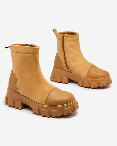Royalfashion Bottes à talon plat pour femme en camel Leffoi