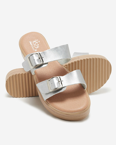 OUTLET Babouches femme argentées en éco-cuir à boucles Nepise - Footwear