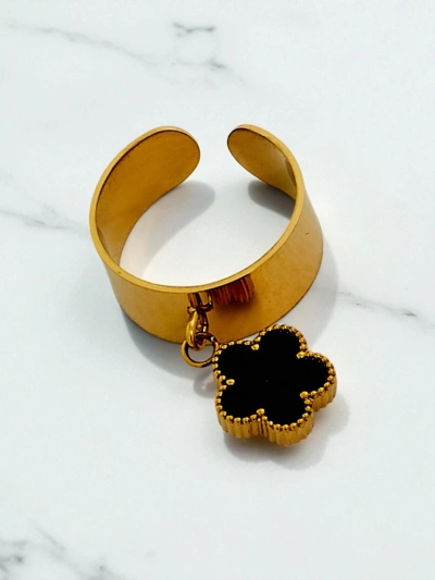 Bracelet jonc Dolce Vita avec des breloques décoratives