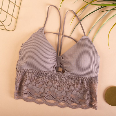 Brassière rose foncé avec dentelle - Sous-vêtements