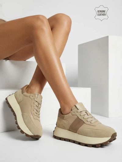Baskets de sport pour femmes en cuir naturel Naterre