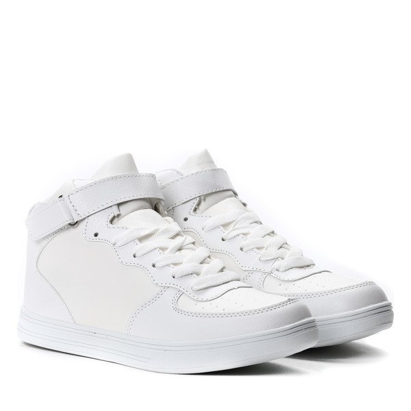 Białe sportowe sneakersy - Obuwie
