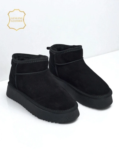 Bottes courtes de style bottes de neige pour femmes en cuir naturel Elunara