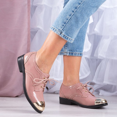 Chaussures roses avec bout en or Costume - Chaussures