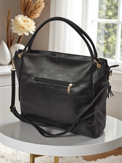 Sac pour femme Atena Nero – élégant sac noir en cuir écologique