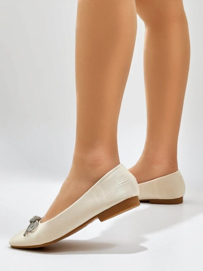 Royalfashion Ballerines pour femmes avec un nœud et brillance Ofenal