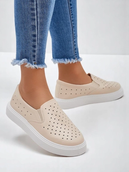 Royalfashion Chaussures de sport à lacets perforées pour femmes Vaned