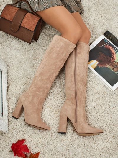 Bottes hautes pour femmes Feravi en daim écologique avec talons carrés