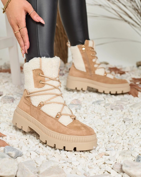 Royalfashion Bottes de trappeur en peau de mouton beige Getatsa