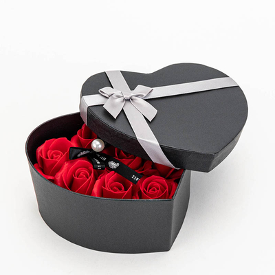 Flowerbox fleurs rouges dans une boîte - Accessoires