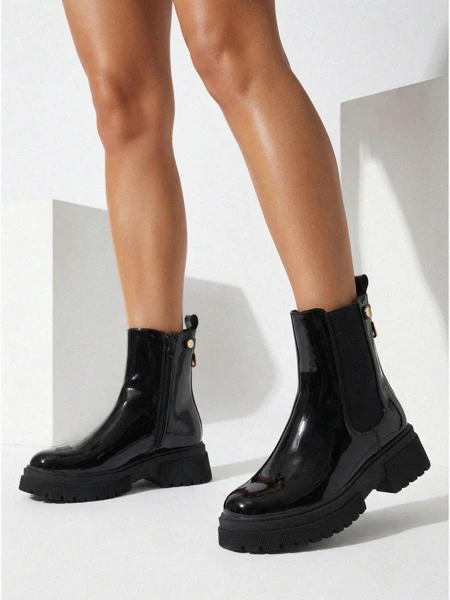 Bottines vernies pour femmes en cuir écologique Calebi