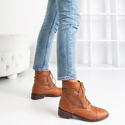 Boots marron avec une tige ajourée Mistral - Chaussures