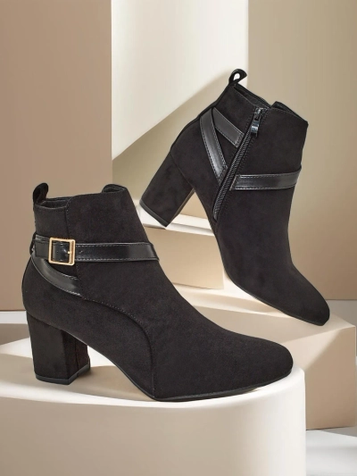 Bottes pour femmes Royalfashion sur un poteau Eloron