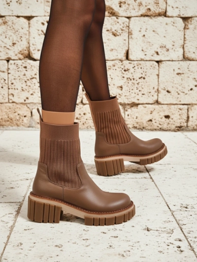 Bottines pour femmes à talon bloc en cuir écologique Ivy Storm