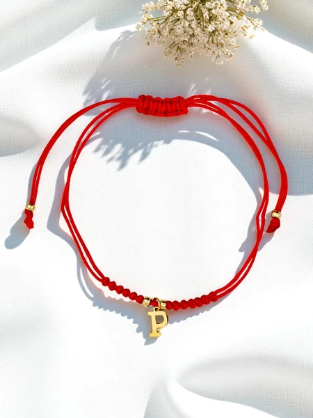 Bracelet pour femme avec la lettre P Petit Charm