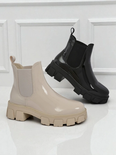 Royalfashion Bottines à semelle massive en cuir écologique verni Calista Weide