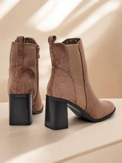 Les bottines pour femmes Royalfashion à talon Enotto