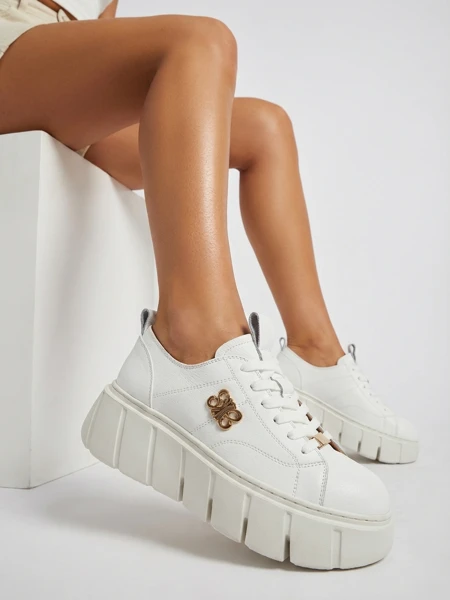 Sneakers de sport pour femmes en cuir naturel Sacerr