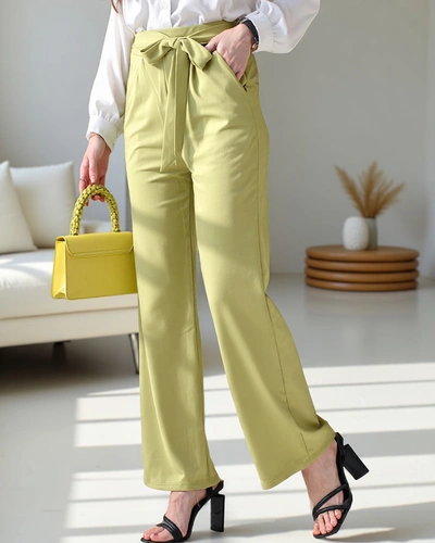 Pantalons larges pour femme Royalfashion avec une ceinture