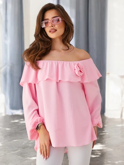 Blouse dénudée des épaules pour femmes Royalfashion avec volants et fleur