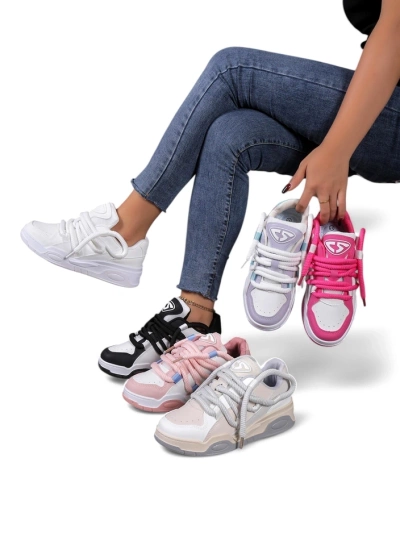 Baskets de sport pour femmes Royalfashion avec lacets décoratifs Clesiv