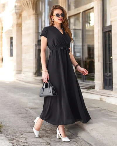 Robe midi Royalfashion pour femmes avec un décolleté enroulé, des manches courtes et une ceinture