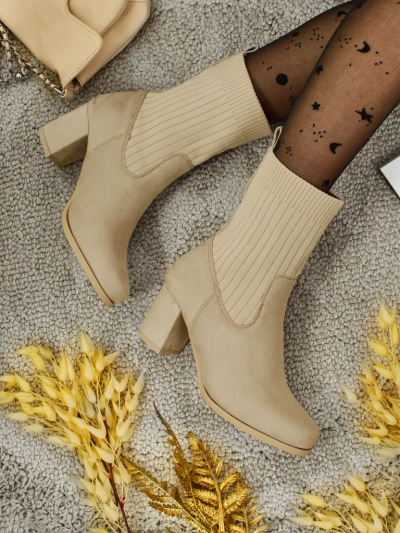 Bottines femme en éco-daim à talon bloc avec empiècement façon chaussette LumenThorn