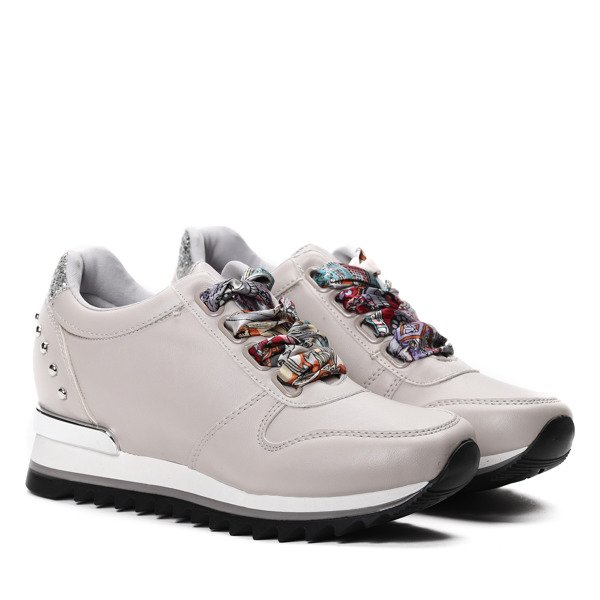 Szare tenisówki wiązane chustą Madalynn- Obuwie