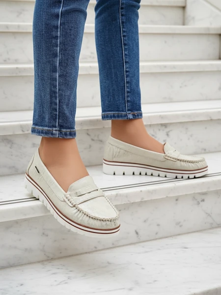 Mocassins en éco-suède Royalfashion pour femmes Bellisse