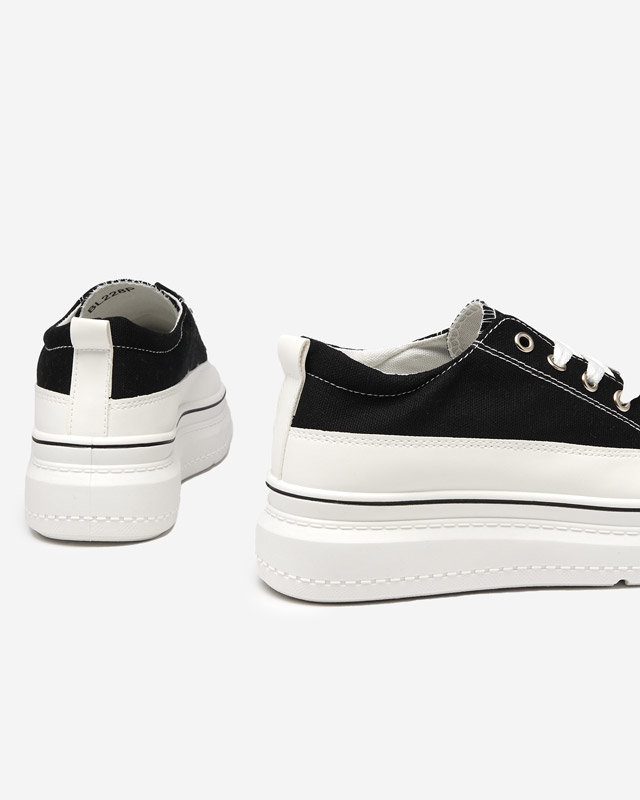 OUTLET Baskets noires pour femmes sur la plateforme Veritar - Footwear