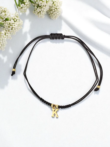 Bracelet pour femme avec la lettre K