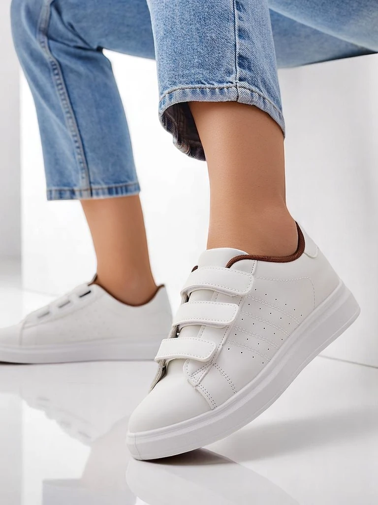 Royalfashion Baskets sportives pour femmes Pertis