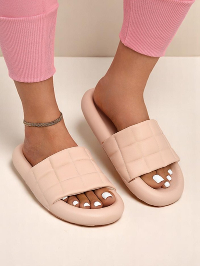 Royalfashion Claquettes plates pour femmes Quilt Walk