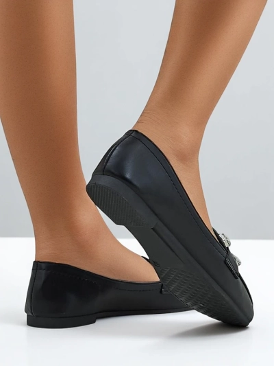 Mocassins pour femmes Royalfashion avec des strass Lecilla