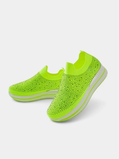 Chaussures de sport en tissu à enfiler Royalfashion pour femmes avec des rhinestones Adeq