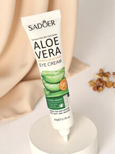 Crème pour les yeux Sadoer à l'Aloe Vera Hydratation profonde