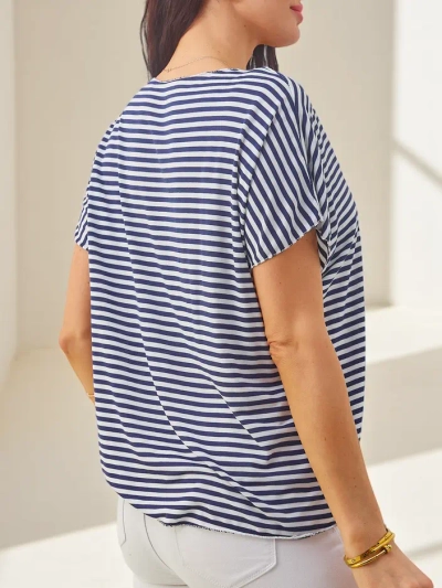 Blouse en viscose pour femme Royalfashion avec rayures, manches courtes et finition brillante