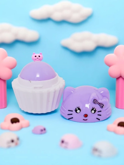 Baume à lèvres pour enfants avec un chaton dans un cupcake - hydrate et régénère
