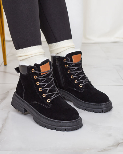 Royalfashion Bottes de trappeur isolées pour femmes en noir Radoras